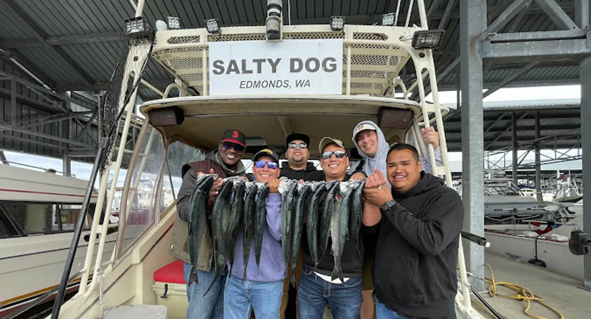 Seattle fishing charter boat departing Edmonds Marina